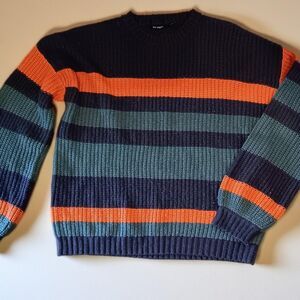 Blu-pepper Women's Red and Blue Sweatshirt